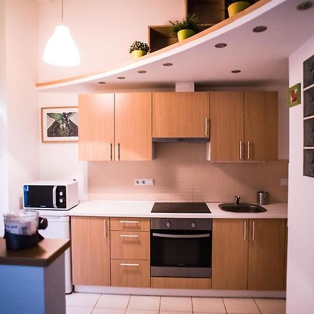 Studio 45 In The City Будапеща Екстериор снимка