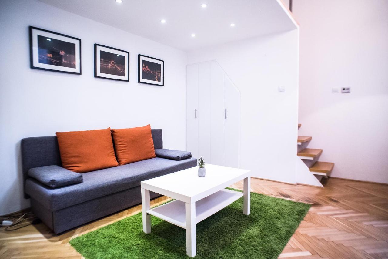 Studio 45 In The City Будапеща Екстериор снимка