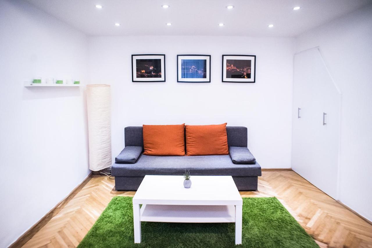 Studio 45 In The City Будапеща Екстериор снимка